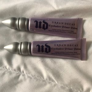 2 Urban Decay eyeshadow Primer Potion